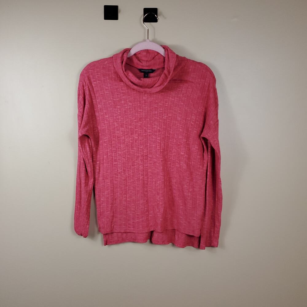 Banana Republic Ribbed Turtleneck in Pink Size XS